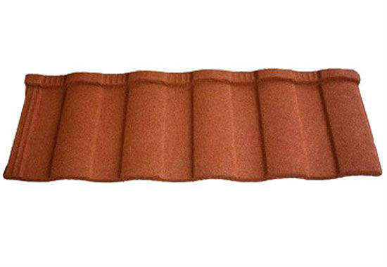Tipo romano d'acciaio delle mattonelle di tetto romane ricoperte sabbia variopinta leggera 0.4mm 0.45mm 0.5mm per le case urbane
